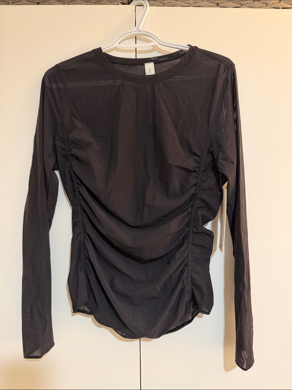 Lululemon Mesh Ruched Long Sleeve Top NWT XL Black